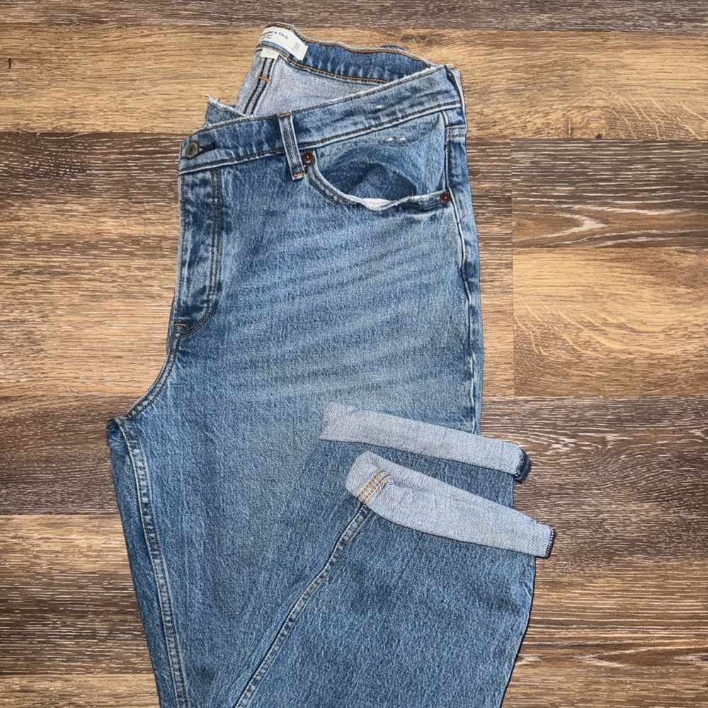 Abercrombie & Fitch Classic Blue Straight Jeans